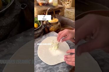 5 Minute Pizza Hack You Need To TryShorts #EasyPizza #QuickRecipes #PizzaLover #5MinuteMeals