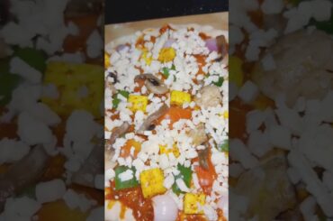 Easy pizza Recipe l Paneer pizza l #pizza #paneer #shorts