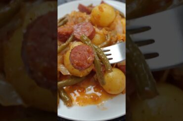 🍲 Slow Cooker Italian Sausage, Potatoes & Green Beans 😋🥰