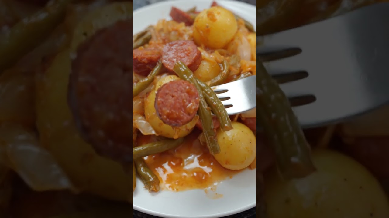 🍲 Slow Cooker Italian Sausage, Potatoes & Green Beans 😋🥰 🍲 Slow Cooker Italian Sausage, Potatoes & Green Beans 😋🥰