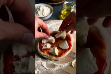 This Italian Pizza Will Steal Your Soul in 60 Seconds 🇮🇹🔥 | SoulFoods