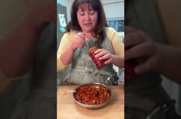 What would you call this? For now I’m calling it Italian Shakshuka #shakshuka #eggsinpergatory