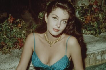 Bacio Dolce (Sweet Kiss) — A 1960s Italian Romance from Vero