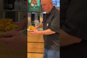 Wow ❤️Shkodër Albania we are having the chicken gyros #shkodra #albania #food