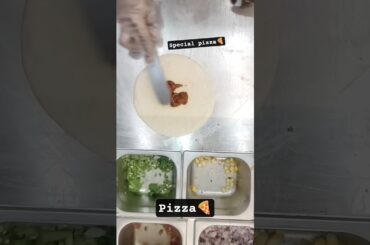 Aaj toh hamare pass zamoto ka order aaya special pizza🍕🍕 #pizza​#foodie​ #food​ #viral​ #sandwich​