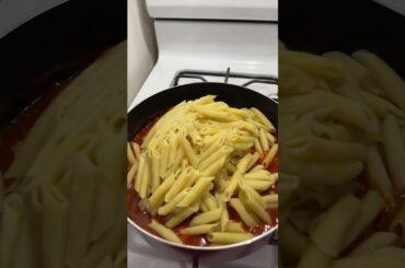 Tomato pasta, Italian style, famous recipes in NYC 🗽