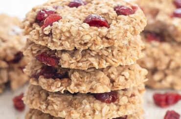 Fruit oatmeal cookies with cranberry,raisins, figs , & dates recipe ￼