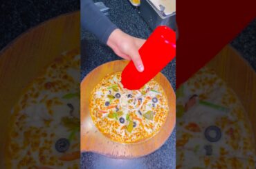 #streetfood #indianfood #cloudkitchen #cloudkitchen #food #howtomakewhitesaucepasta #pizza #zomato