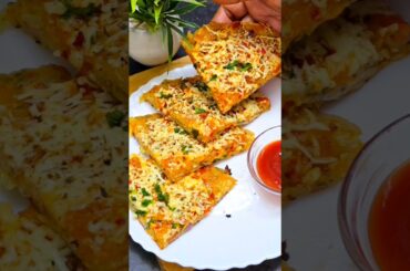 न आटा घुटना न बेलना न यीस्ट न ओवन न मैदा आज बनाएंगे हेल्दी पिज़जा | #pizza #ytshorts #shorts