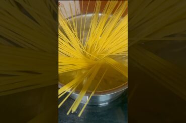 Honey yogurt chicken spaghetti! #pasta #howtomakespaghetti #cooking #food