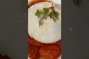 Simple, Fresh, Italian: Burratina Pugliese