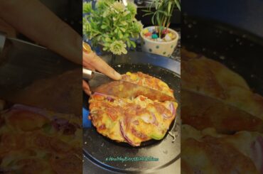 Cheesy Homemade Pizza 🤤 | Instant Pizza Recipe #Shorts #indianfoodmadeeasy #recipe #cooking