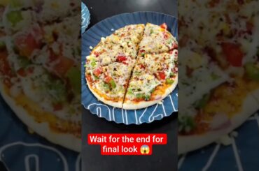 PIZZA RECIPE IN OVEN WITH READYMADE BASE #shorts #viral #pizza #recipe