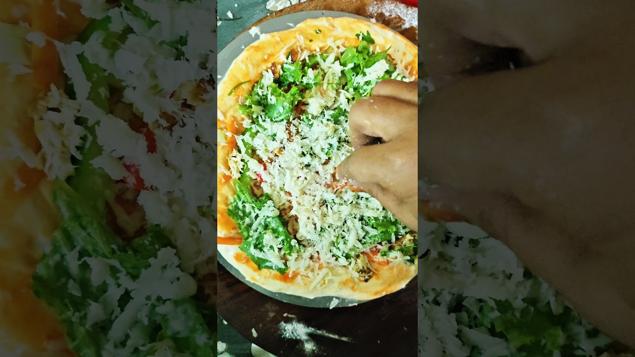 Homemade pizza🍕#shorts #shortsvideo #youtubeshorts #pizza Homemade pizza🍕#shorts #shortsvideo #youtubeshorts #pizza