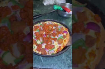 Chicken pizza 🍕 #fastfood #food #zomatopartner #pizza #pizzalover #pizzapie #itspizzatime