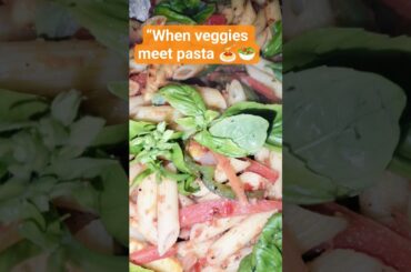 “Desi kitchen se Italian magic 🍝Healthy veggies + tangy red sauce = pe comfort food ❤️Try this#pasta