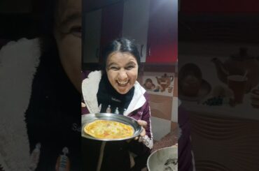 bahut dino ke baad pizza 🍕 banaya #uttarakhand #minivlog #devbhoomi #garhwal #food #dailyvlog #natu