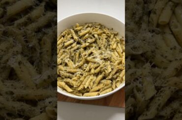POV: if summer had a flavour it’d be pesto! 🌿 #yum #pesto #pasta #easyrecipe #dinnerideas