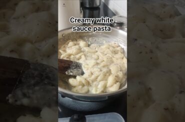 Pasta love #whitesaucepasta #creamy #pasta #cookingvideo #foodlover #italiancuisine #continental