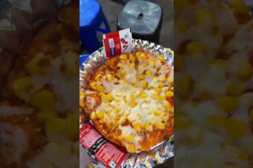 pizza just ₹80...#trending #explore #pizza #youtubeshorts #new #shortsviral#reels #food #rizzeatshyd