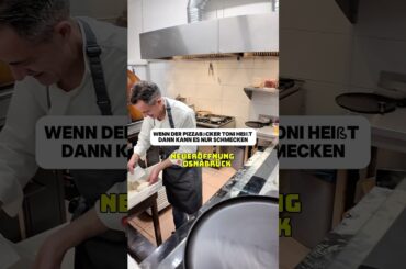 Er macht mutmaßlich die BESTE Pizza in Osnabrück 🤔😍 #food #shortsvideo
