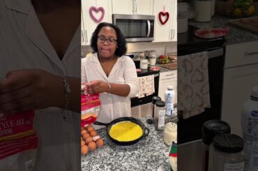 Sourdough discard breakfast pizza 🍳