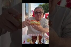 Hollywood - Vito - And Pinks Hotdogs Full Episode https://www.youtube.com/watch?v=HrIaz1OwytM