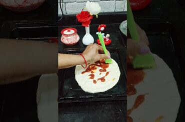 Italian cheese pizza 🍕#recipe