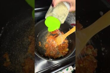 #easyrecipe #dinner #recipes #food #foodie #cooking #cookingshorts