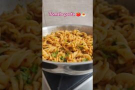Easy Tomato Pasta Recipe | Quick & Delicious 🍅🍝#cooking #pasta #recipe #minivlog #food #ytshorts