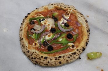 First pizza i have ever made Bon appétit 🤌