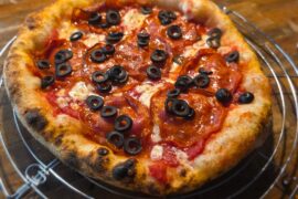 Neapolitan with chorizo and olives