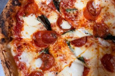 Margarita pizza with pepperoni 🍕 Sourdough Neapolitan. wood fire pizza oven