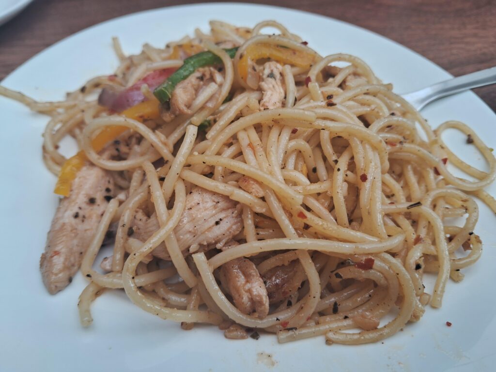 Spaghetti aglio olio 🤩