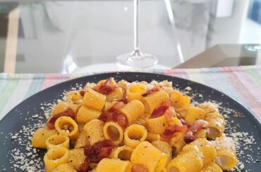 My Carbonara Rigatoni....and a glass of Red Wine