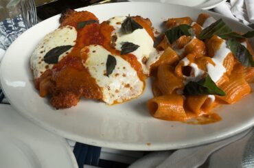 Rigatoni alla vodka with chicken parmigiana