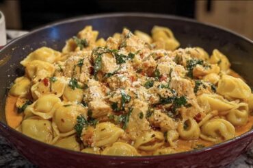 Made Marry Me Chicken Pasta, now I’m in a serious relationship with this sauce 🤣