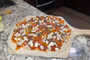 Friday night pizza on the Weber Genesis