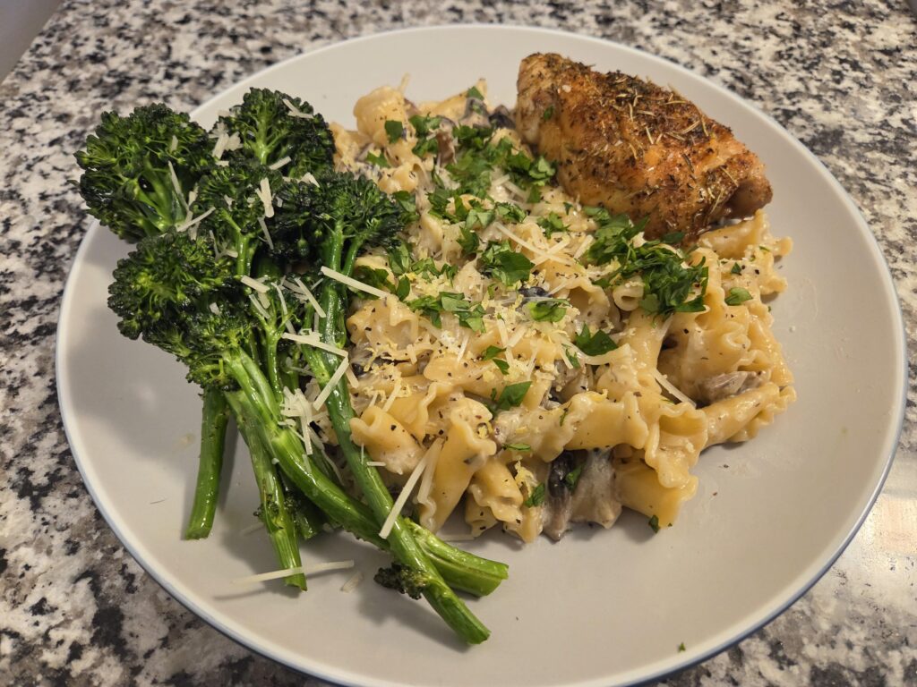 [Homemade] Campanelle with creamy portabella, havarti and parmesan sauce.