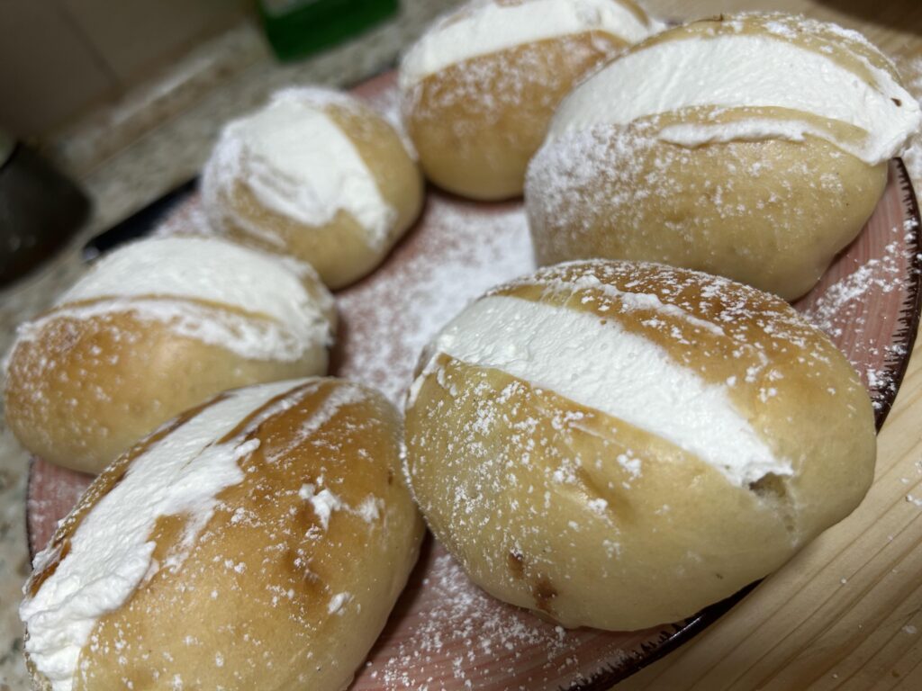 Maritozzi with cream and chocolate!