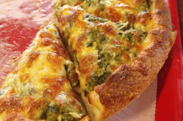 Anyone else like Greek Pizza?