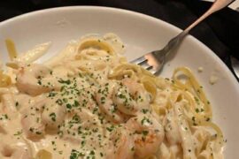 creamy carbonara with shrimp for dinner