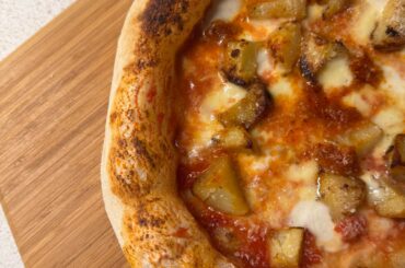 Tried out baked potatoes (and ragù)