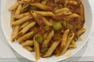 Penne Puttanesca