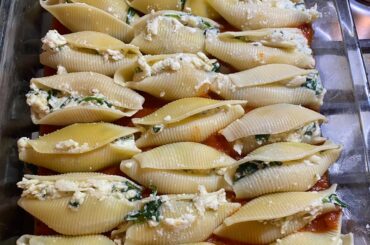 Stuffed Jumbo Shells with Spinach & Four Cheeses
