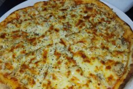 Cheese and Chicken is really perfect duo in Pizza!!