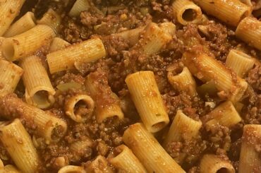 Rigatoni with Slow-Cooked Meat Ragù [OC]
