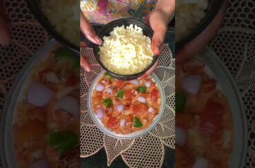 Chicken pizza recipe ❤️🍕 #priyasrecipes3108 #pizzarecipe #pizzalover #youtube #shorts #trending #yt