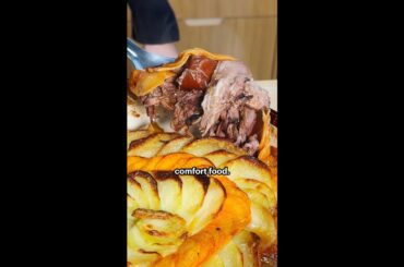 AD Your cosy Friday night in dinner sorted 🍷