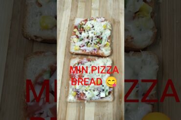 Instant Pizza Bread at Home😋#shorts